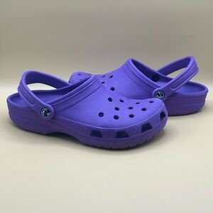Crocs Classic Clogs Dark Purple Slip On - Women’s Size 8 KID’S SIZE 6